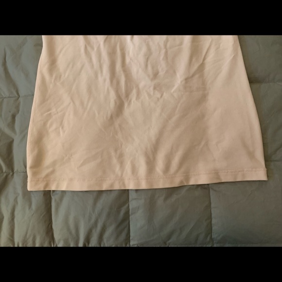 Lululemon Pink Tank Top - size 10. - Picture 3 of 7